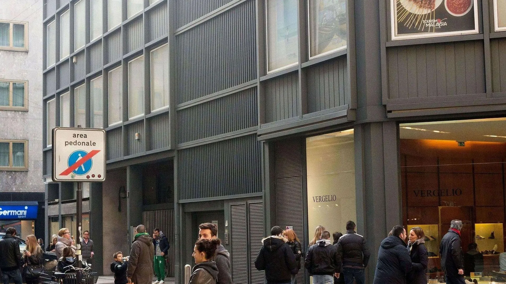 מילאנו Allegro Apartments Duomo 0*,  איטליה