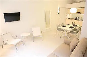 מילאנו Allegro Apartments Duomo